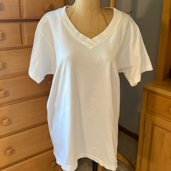 EUC Michael size small Short sleeve white tee - Picture 3 of 8